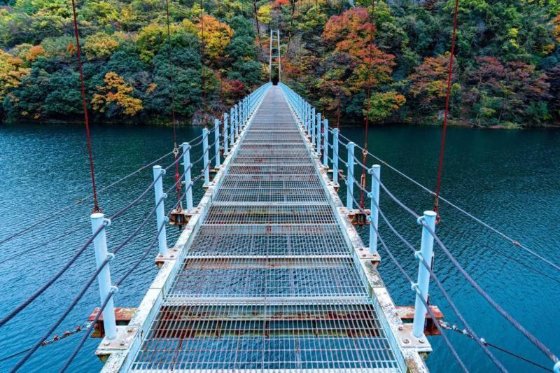 四国旅行のhub拠点 古民家ゲストハウス Heso Camp Миёси Экстерьер фото
